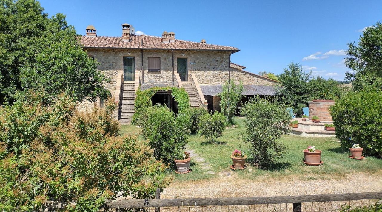 Casale Refoli Casole dʼElsa Exterior foto