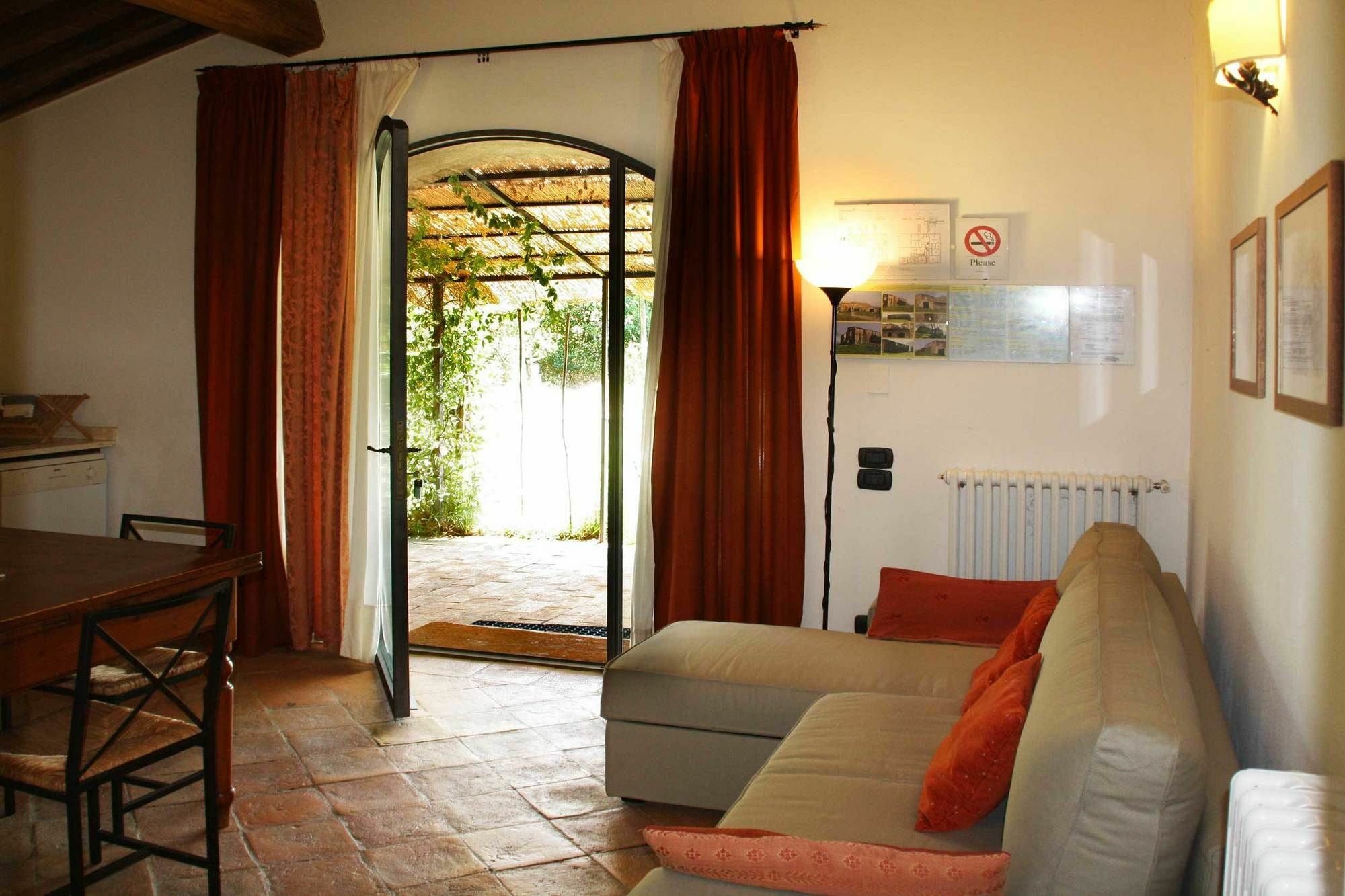 Casale Refoli Casole dʼElsa Exterior foto